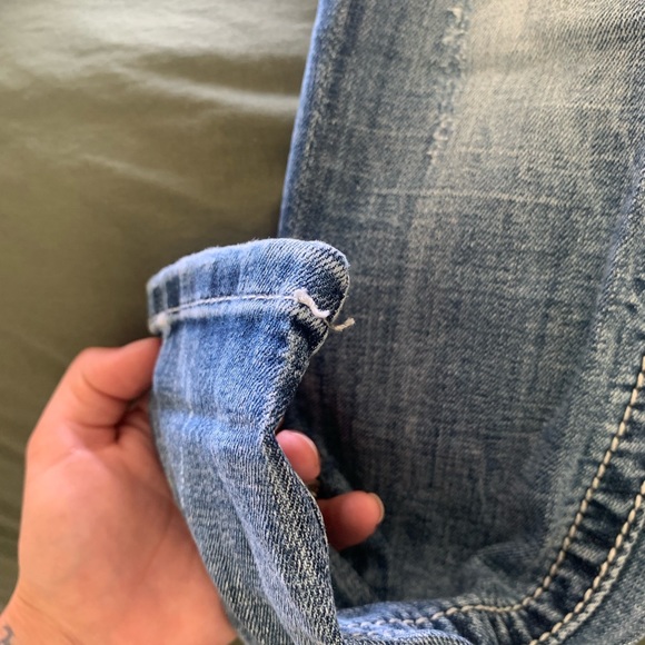 Miss Me Destroyed Skinny Jeans - Picture 11 of 14